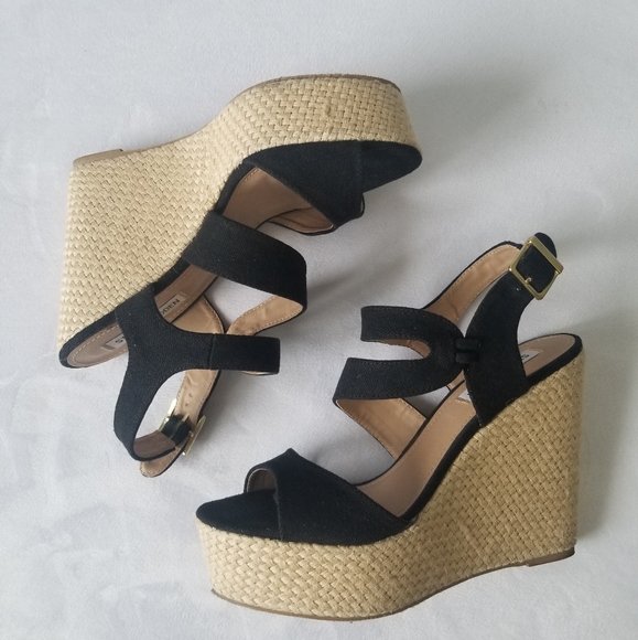 💥NEW💥 Steve Madden Wedge  8.5. Condition 8/10 - Picture 4 of 15